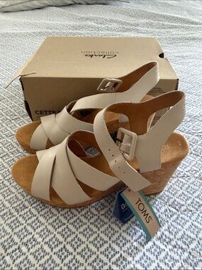 TOMS Cream Wedge Sandals with Buckle